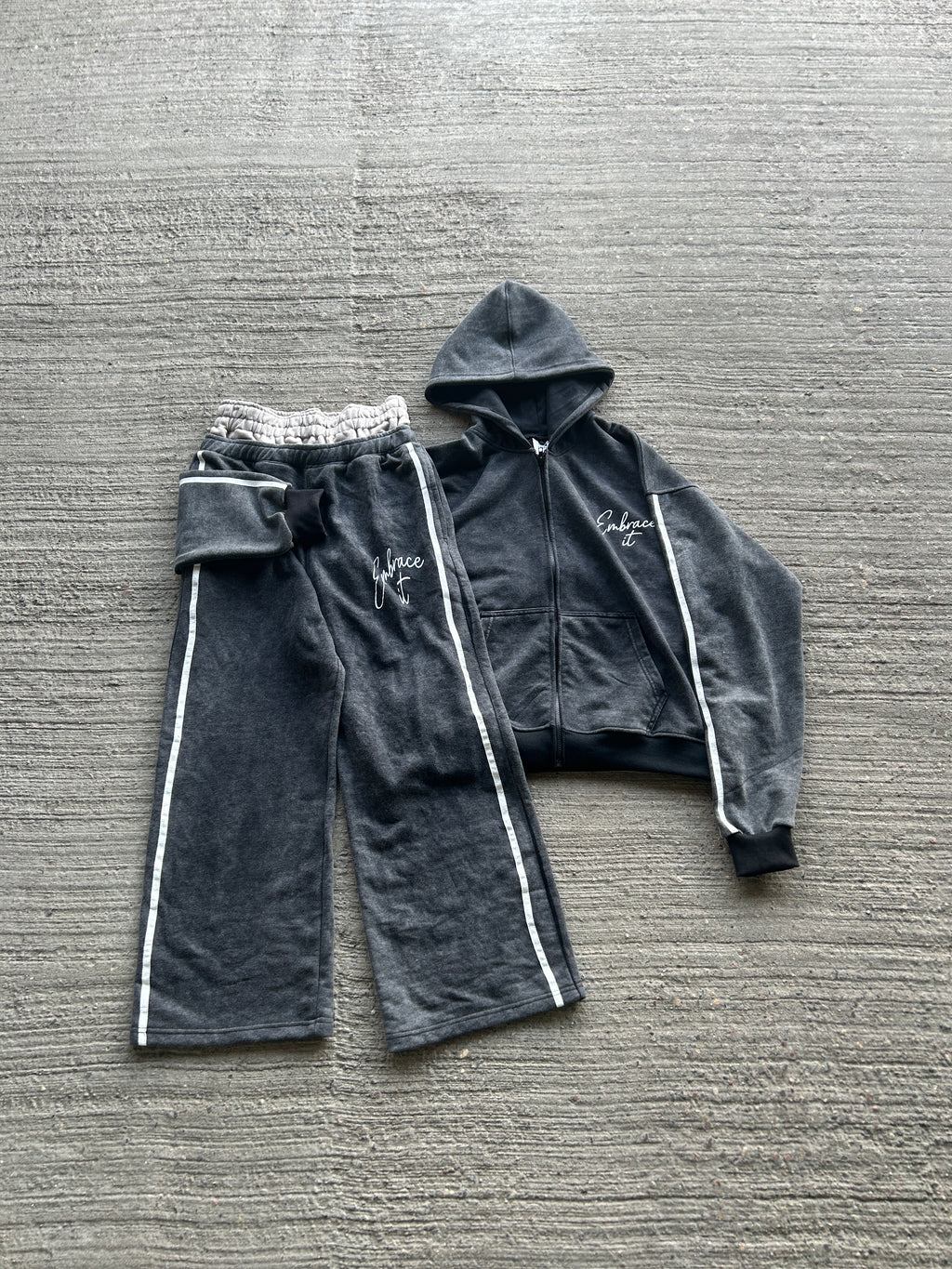 Shadow zip up Hoodie and sweatpants