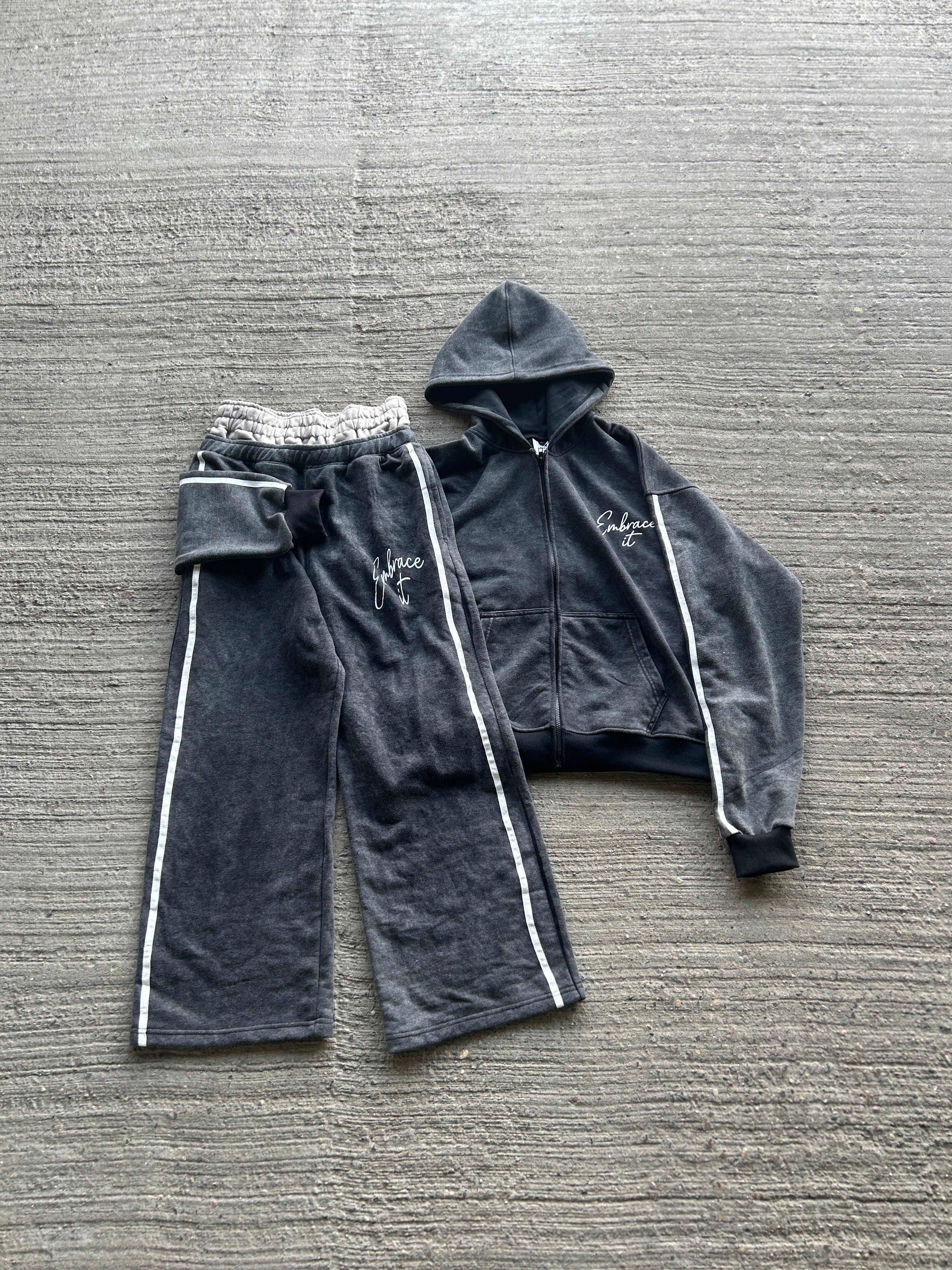 Shadow zip up Hoodie and sweatpants